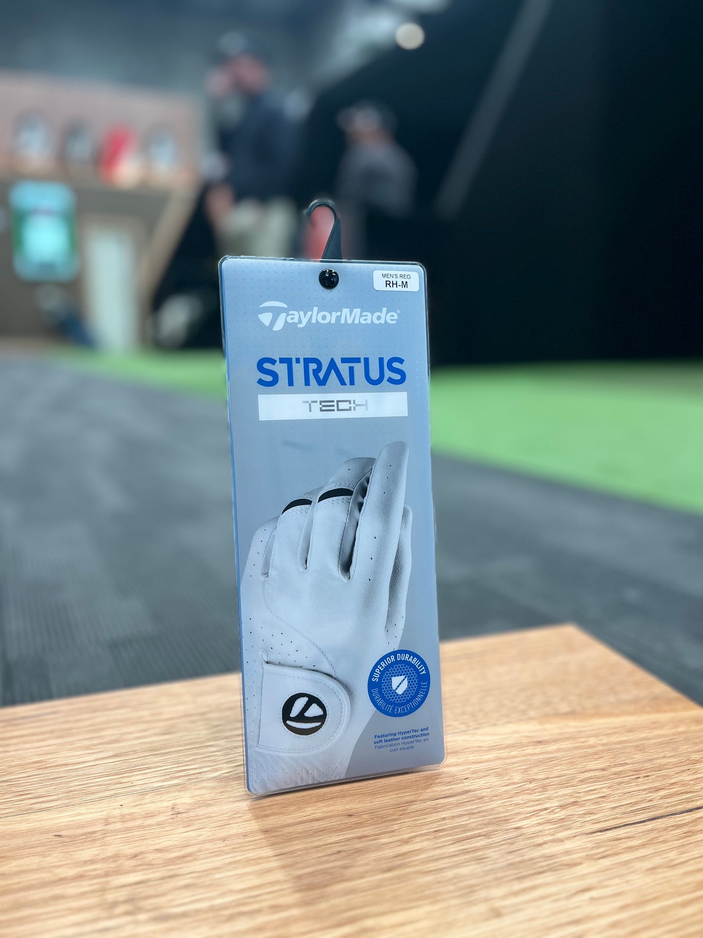 TaylorMade Stratus Tech Glove - LEFT HANDED GOLFER